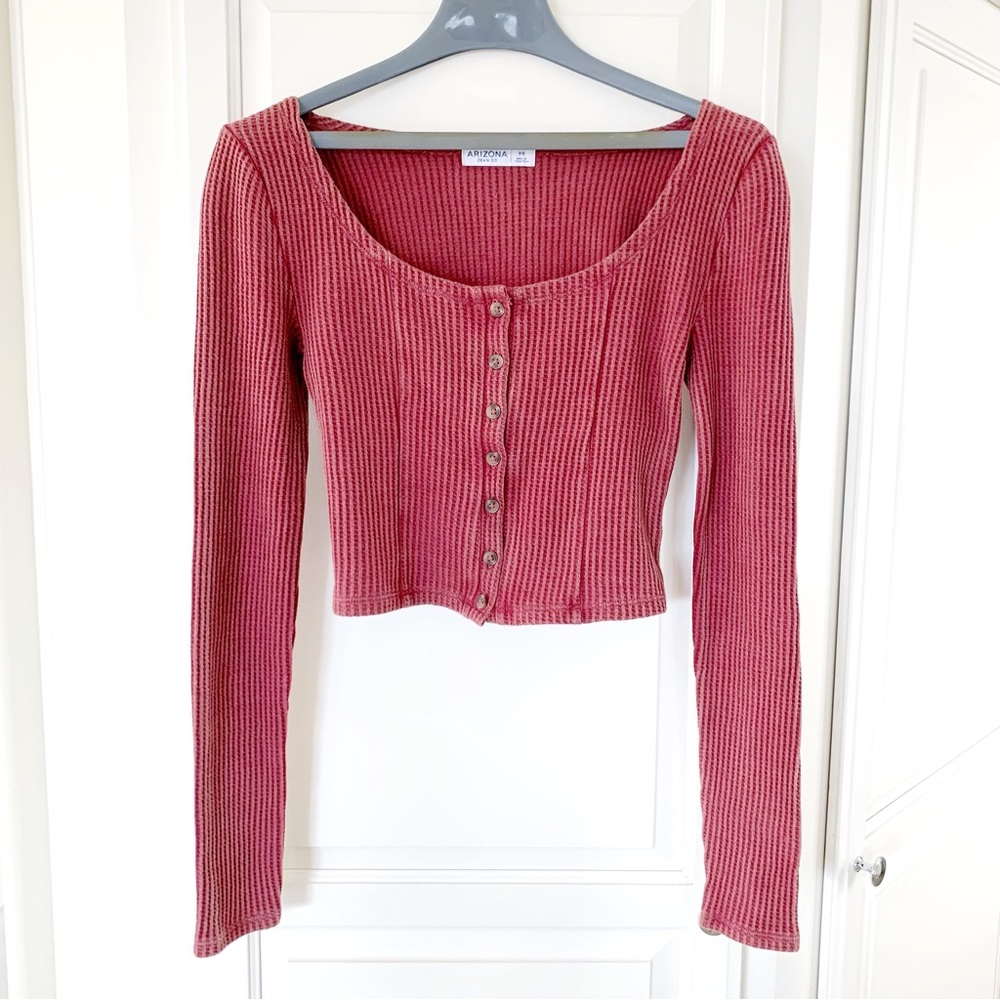 ARIZONA Long Sleeve Button Down Sexy Scoop Neck Knit Top In French Caber…